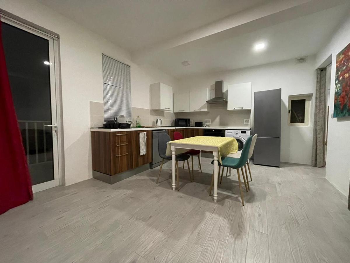 City Center Properties - Modern Room With Ac & Ensuit Bathroom - Room 1 St. Paul's Bay Exteriér fotografie